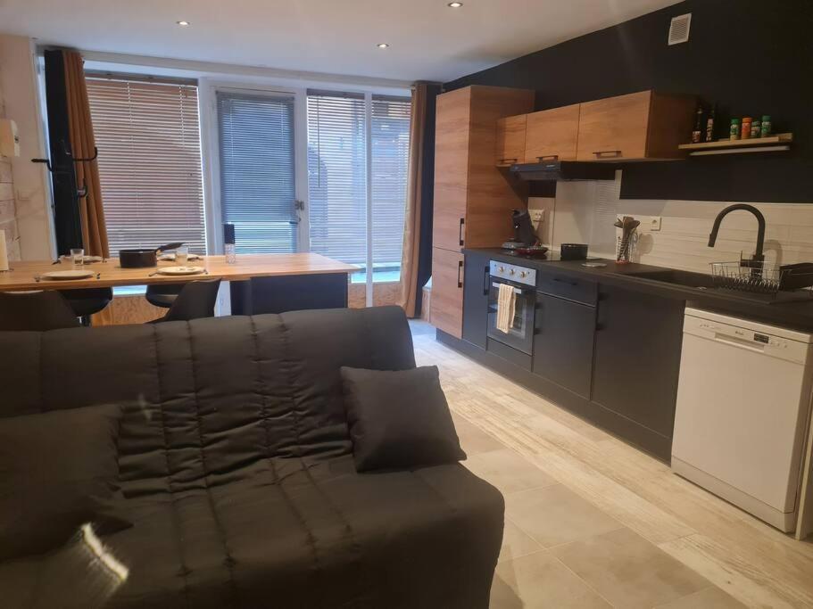 Ferienwohnung L'Escale Charliendine Charlieu Exterior foto